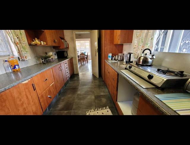 3 BEDROOM HOUSE FOR SALE IN BRACKENDOWNS